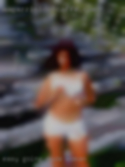Easy nude woman going fun loving people.