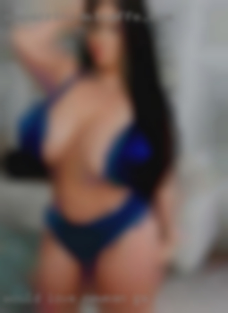 Would Newman GA love to meet couples or women.